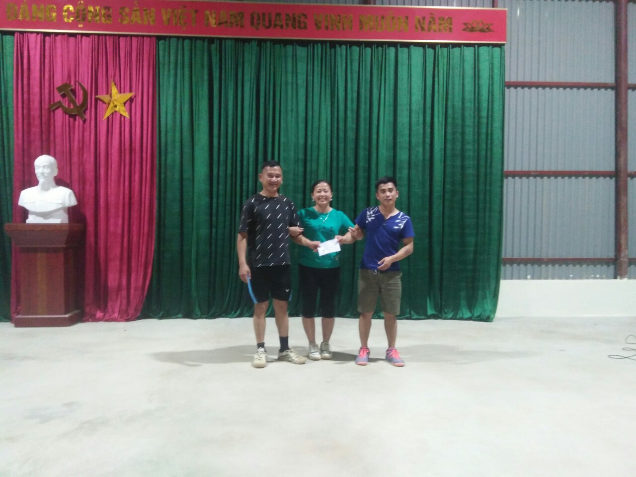Giải cầu lông xã Xa Dung