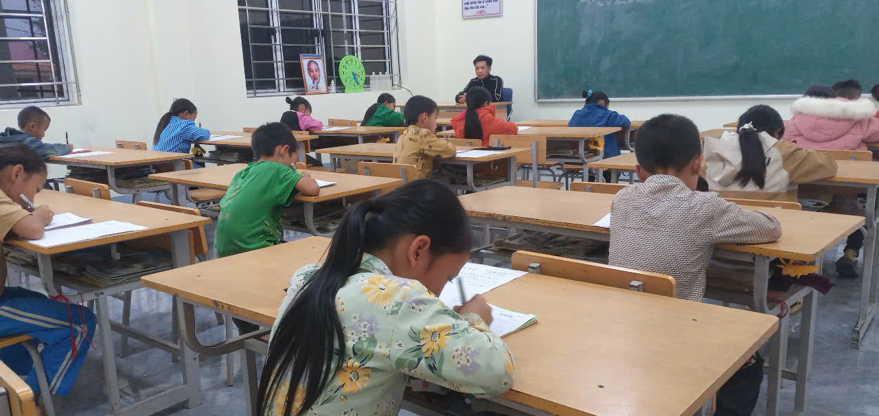 HỘI THI VIẾT CHỮ ĐẸP CẤP TRƯỜNG